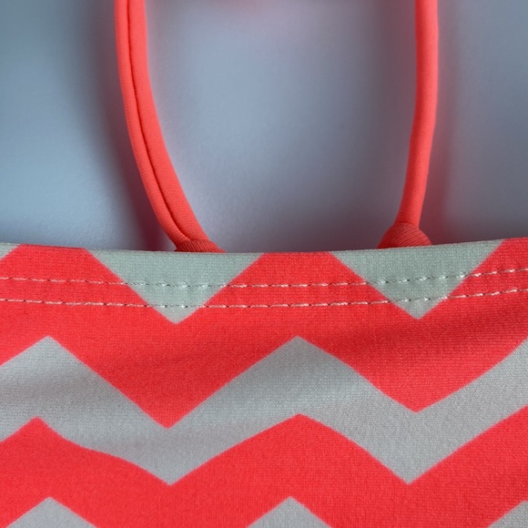Arizona Jean Co. neon Porange Pink and White Zigzag Pattern Swim Top (no bottom) - Picture 4 of 5